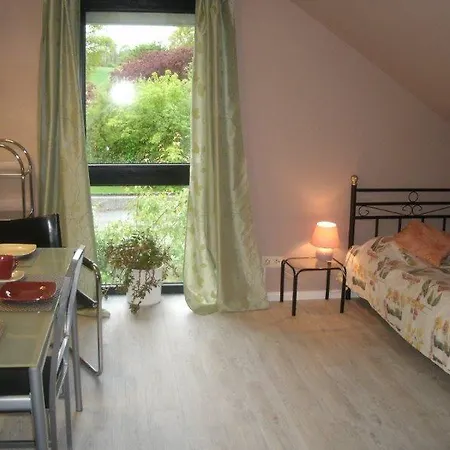 Ferienwohnung Im Gruenen Апартаменты Шарбойц